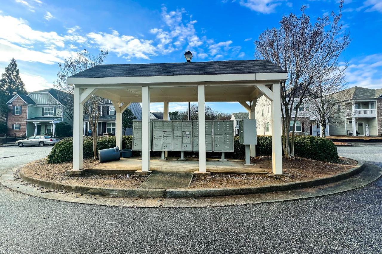 Amazing Large 3 Bed House With King Bed Less Than 10 Miles To Dtwn Atlanta Exterior foto